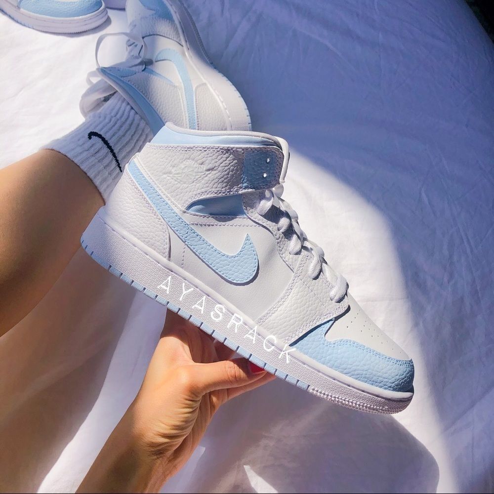Custom painted Baby blue Nike air jordan 1 mid
